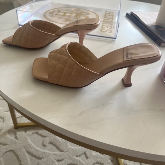 Mule pumps - Picture 2 of 4